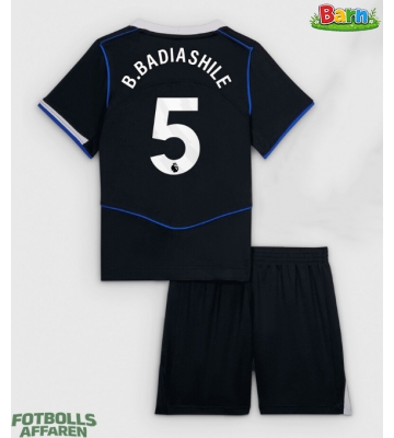 Chelsea Benoit Badiashile #5 Tredjeställ Barn 2025-26 Kortärmad (+ Korta byxor)